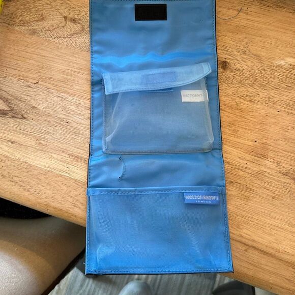 Molton Brown London British Airways 10 small travel case make up case pouch - Picture 2 of 7